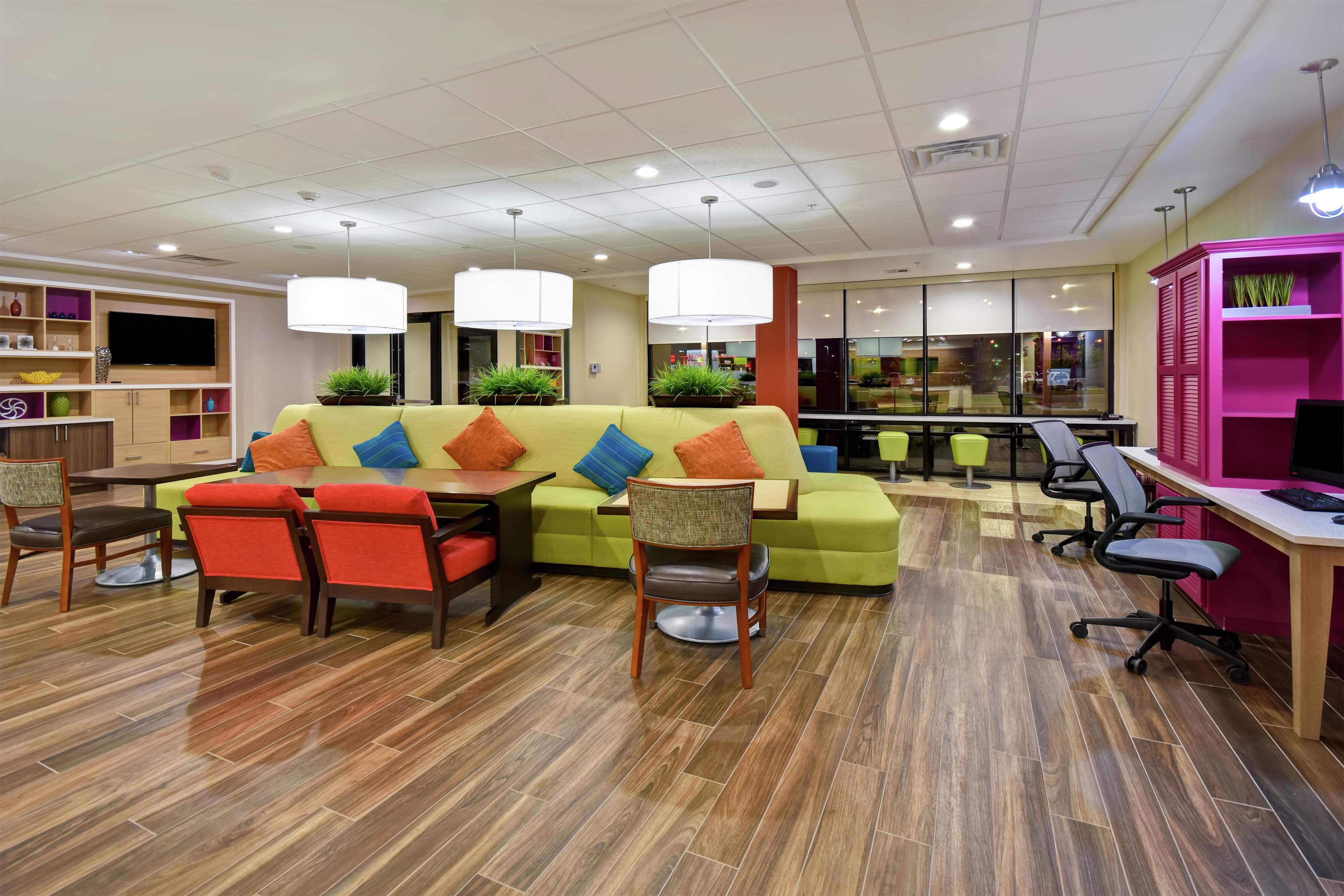 Lobby | Home2 Suites by Hilton El Reno, OK