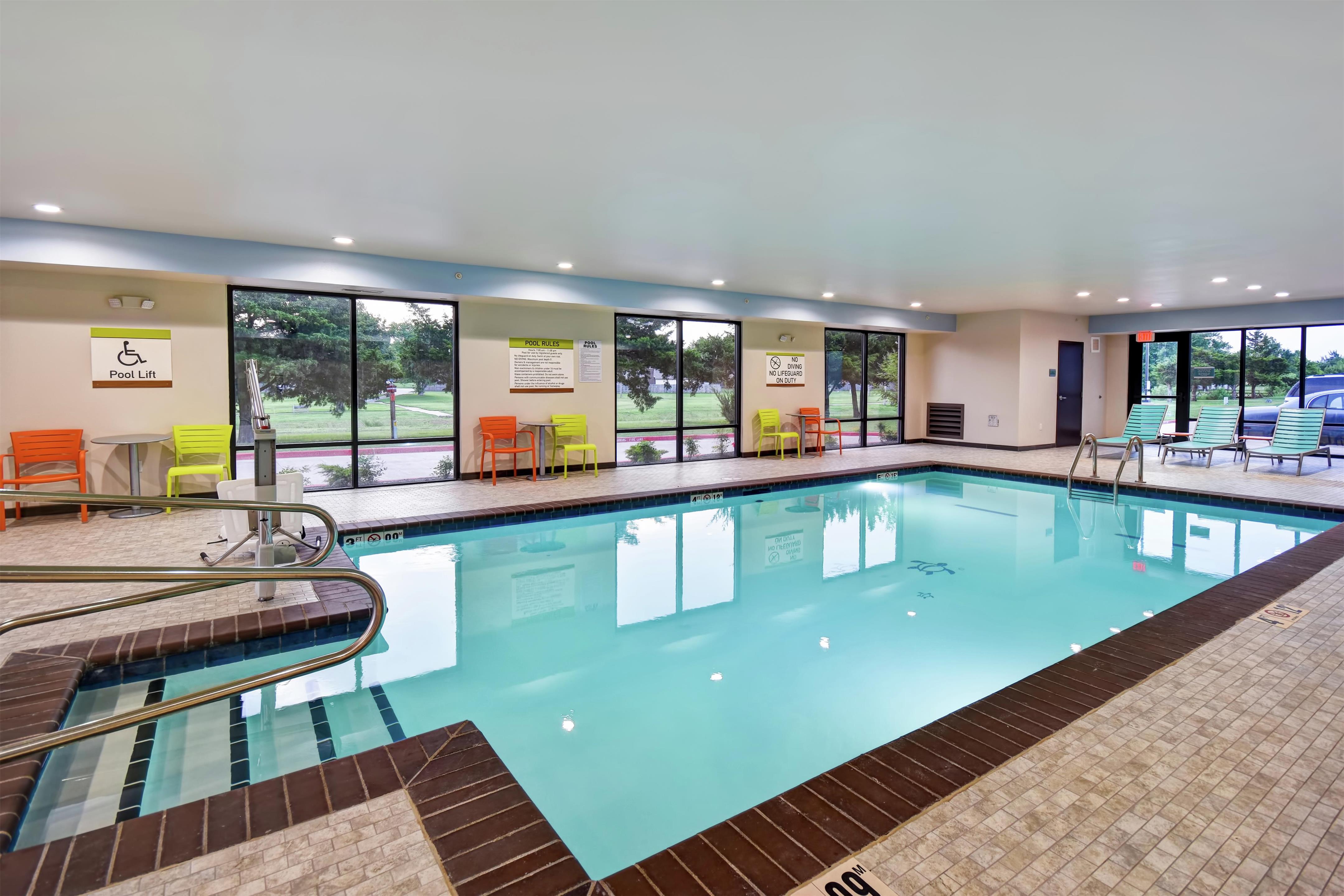 Pool | Home2 Suites by Hilton El Reno, OK