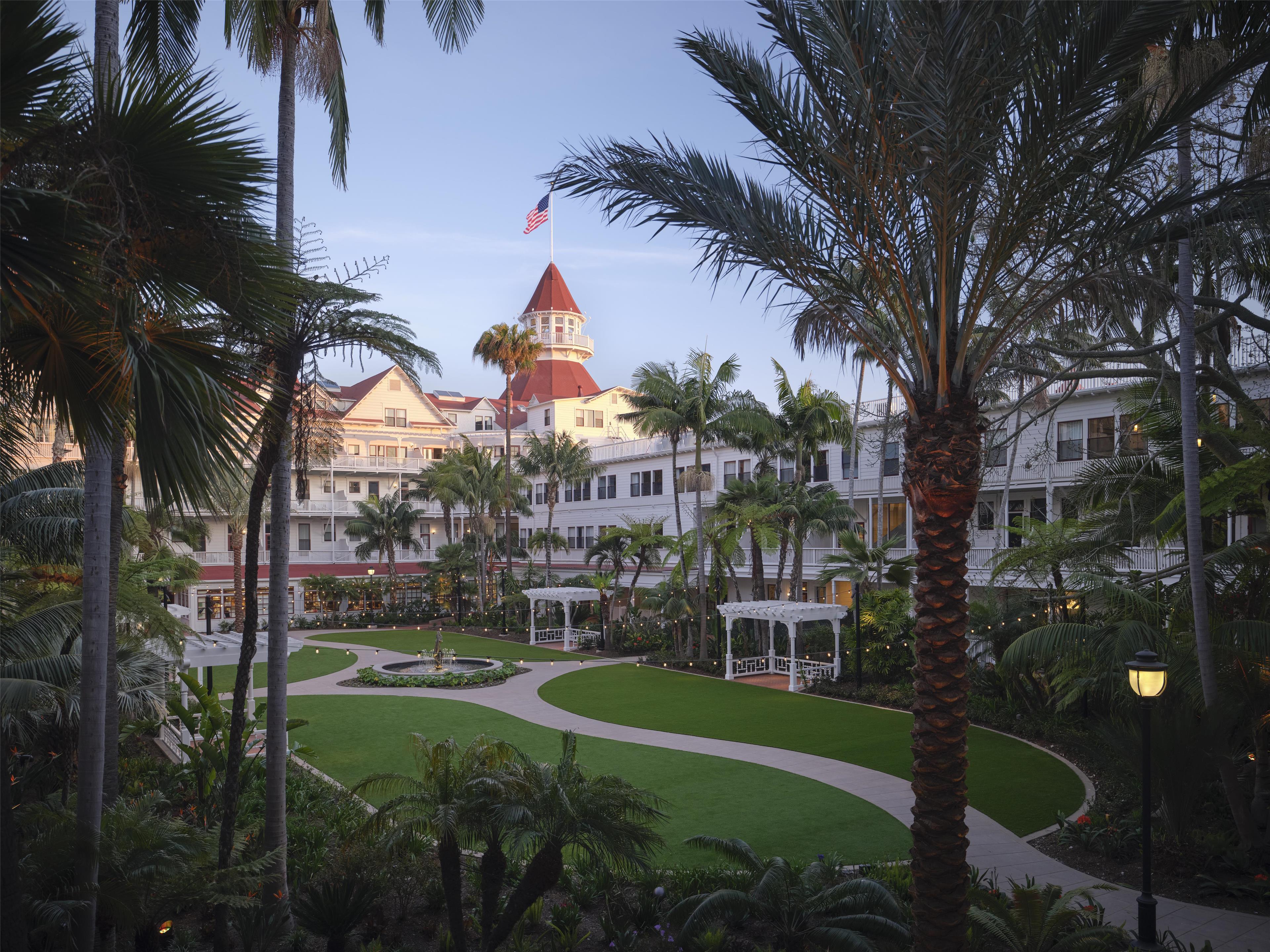 Exterior | Hotel del Coronado, Curio Collection by Hilton