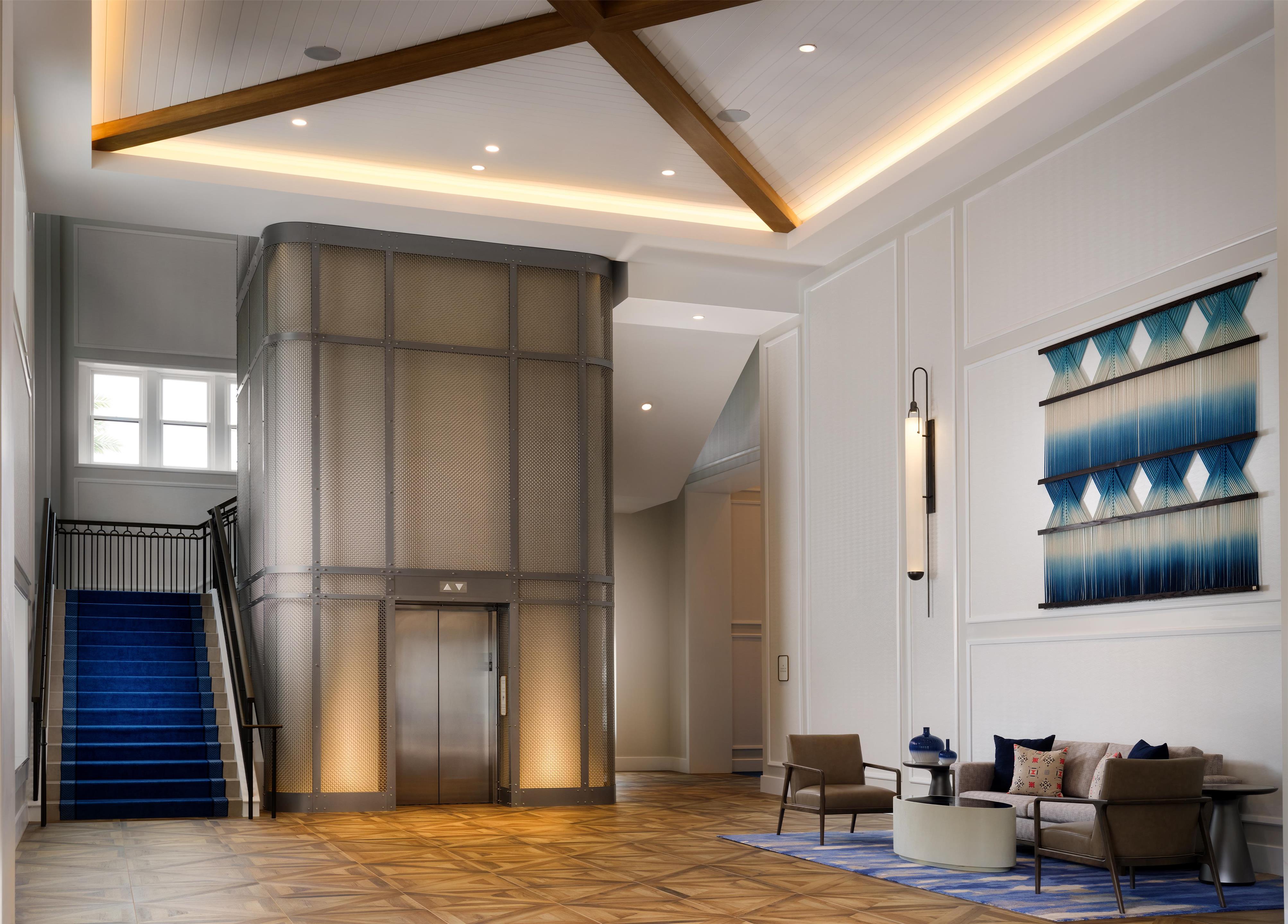 Lobby | Hotel del Coronado, Curio Collection by Hilton