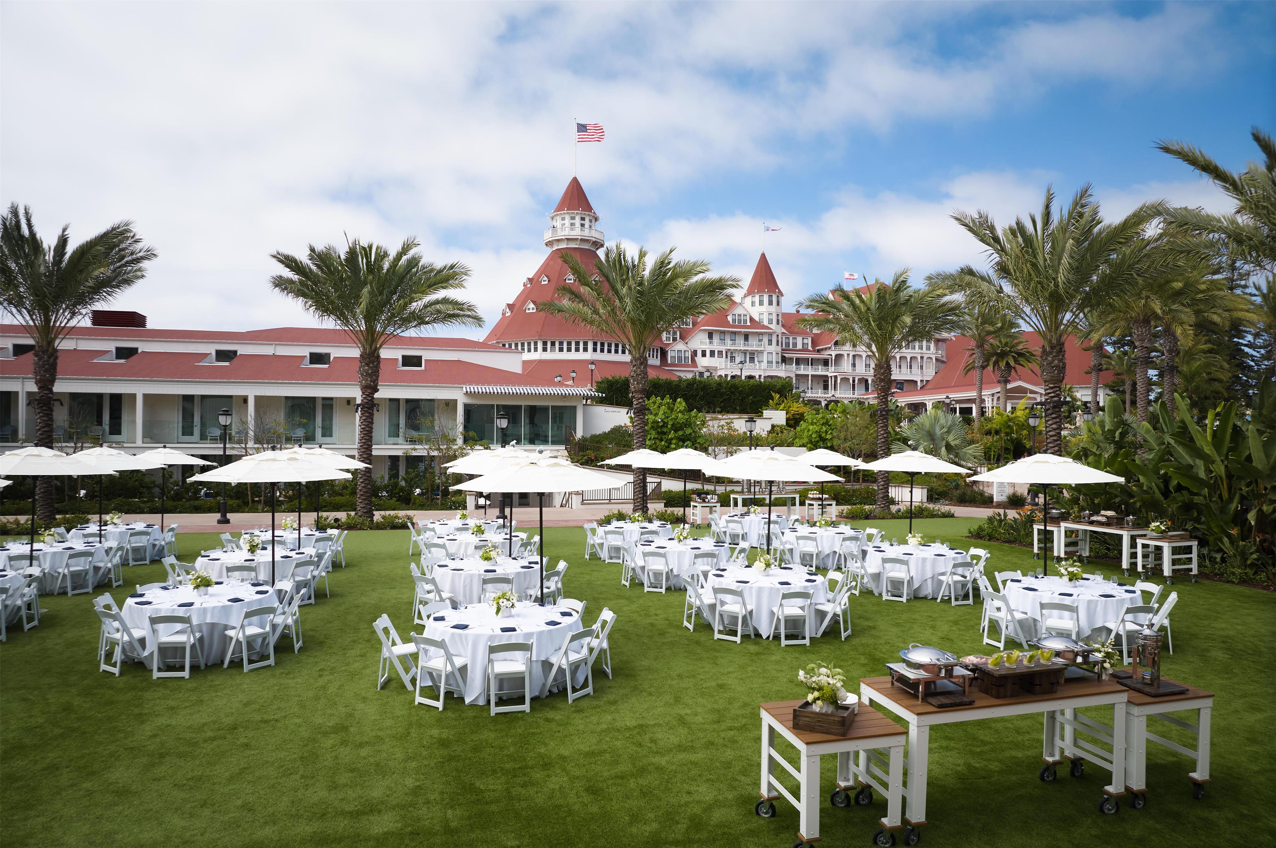 Exterior | Hotel del Coronado, Curio Collection by Hilton