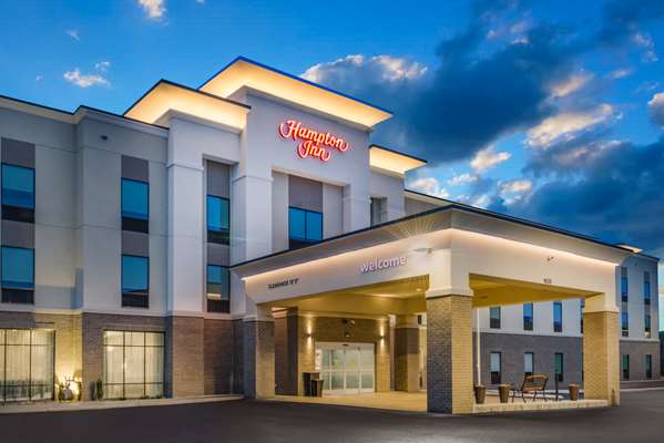 Exterior view - Hampton Inn Newport - I-40, Exit 435
