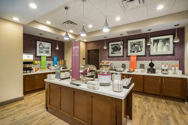 Restaurant - Hampton Inn Newport - I-40, Exit 435