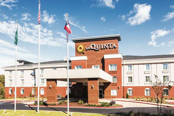 Exterior view - La Quinta Inn & Suites Milledgeville