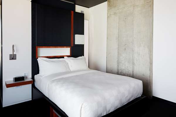  - ALT Hotel Griffintown Montreal