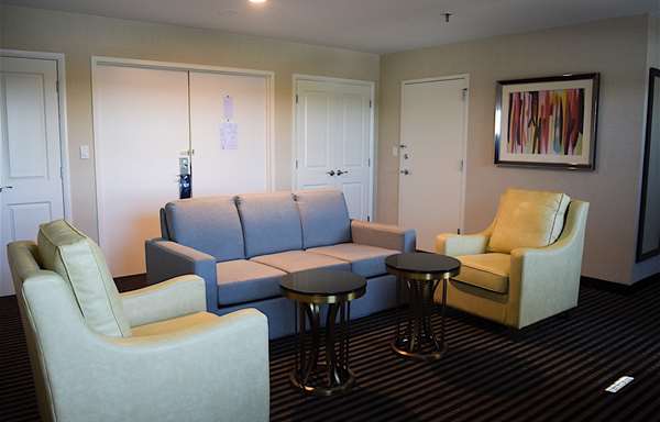  - APA Hotel Woodbridge Iselin