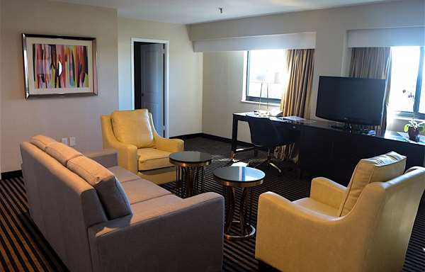  - APA Hotel Woodbridge Iselin