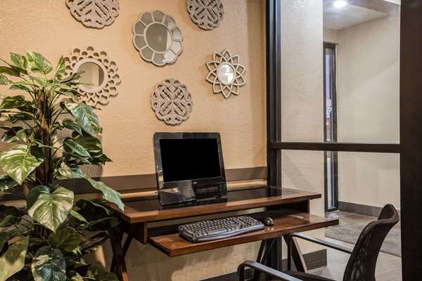 Conference Area - Super 8 Hotel Altoona - I-80, Exit 142