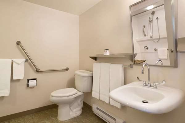  - Super 8 Hotel Prince George