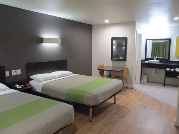  - Studio 6 Extended Stay Hotel Huntsville - I-45, Exit 115