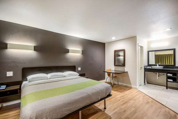  - Studio 6 Extended Stay Hotel Huntsville - I-45, Exit 115