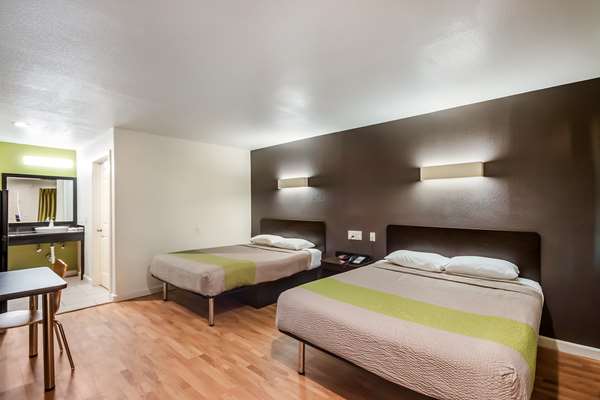  - Studio 6 Extended Stay Hotel Huntsville - I-45, Exit 115