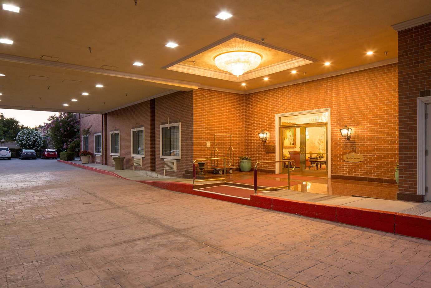 Bristol Hotel Boutique Collection Campbell Ca See S Exterior View Bristol Hotel Boutique Collection Campbell