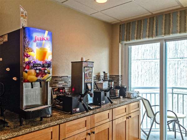 Restaurant - Carolinian Beach Resort Myrtle Beach