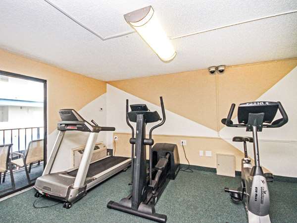 Fitness/ Exercise Room - Carolinian Beach Resort Myrtle Beach