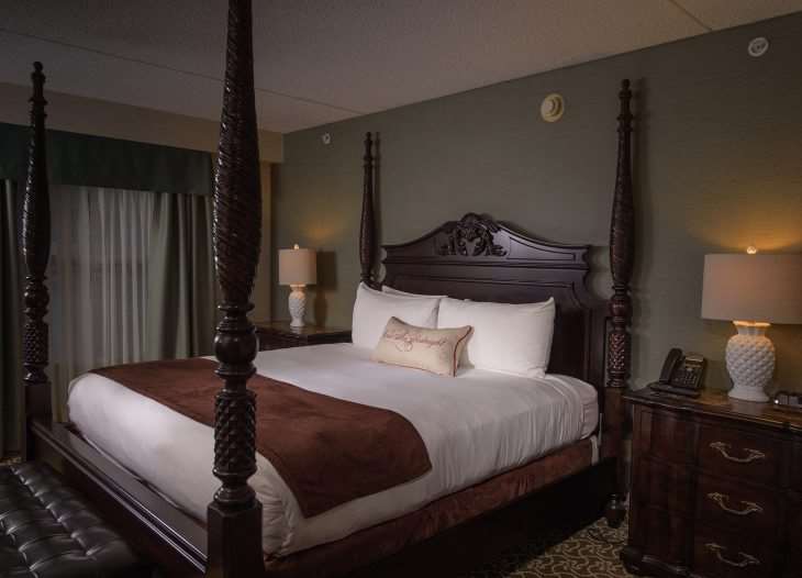 D Hotel & Suites Holyoke, MA See Discounts