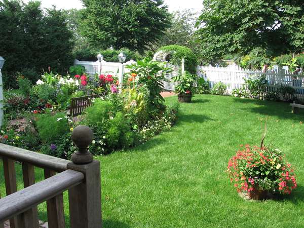  - Daniel Webster Inn Sandwich