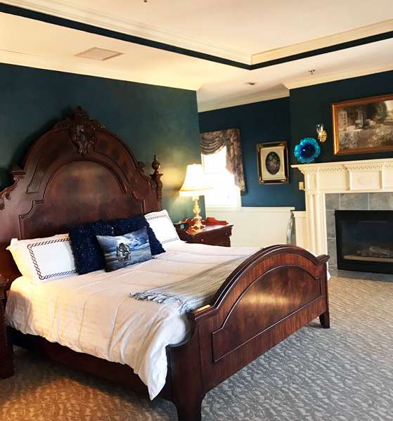 Suite - Daniel Webster Inn Sandwich