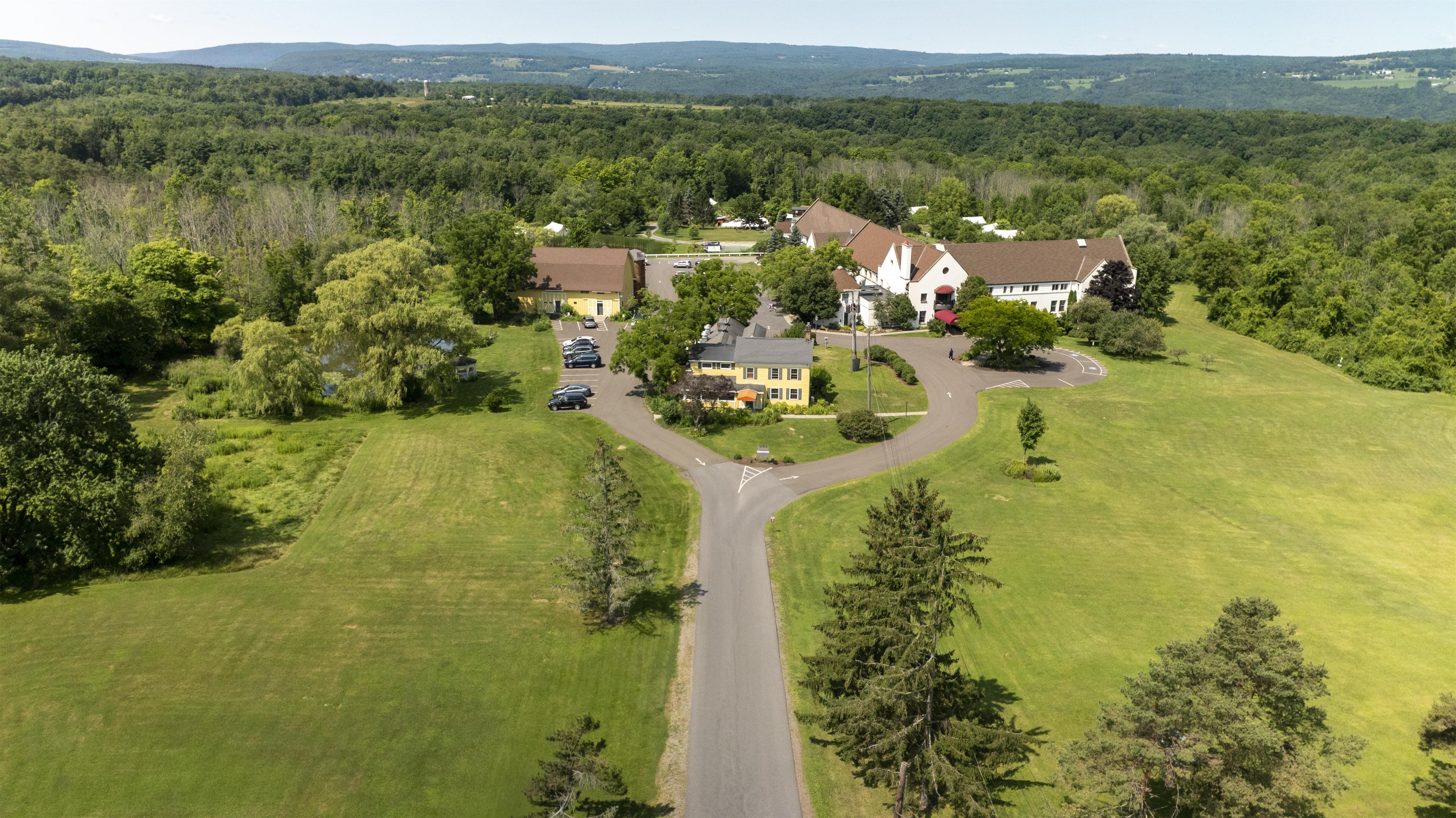 Drone La Tourelle Exterior | La Tourelle Inn & Spa