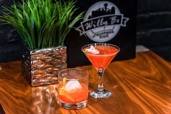 Bar - Riverwalk Plaza Hotel & Suites San Antonio - I-10 & I-35, Exit 155B