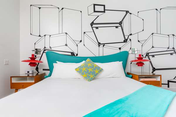  - Vagabond Hotel Miami