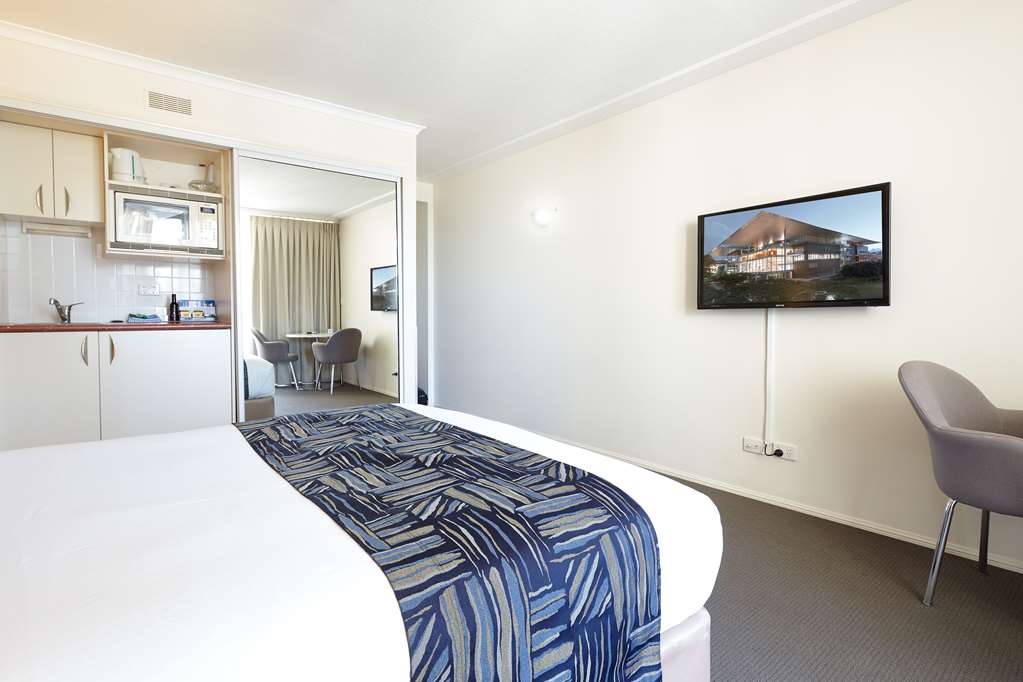WEST END CENTRAL-guestroom-Guest Room,Suite,On-Site.jpg