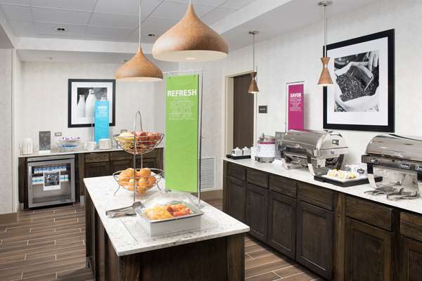 Amenities - Hampton Inn & Suites Lackland AFB San Antonio