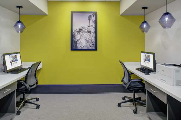 Conference Area - Hampton Inn Irvine - I-405, Exit 8