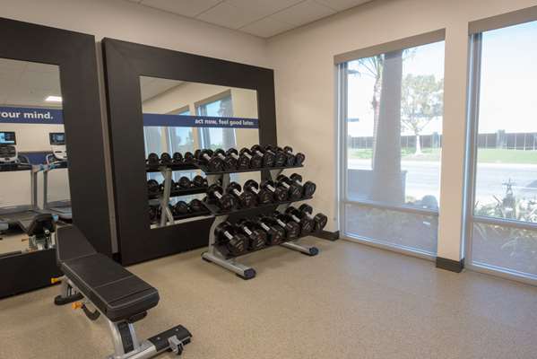 Fitness/ Exercise Room - Hampton Inn Irvine - I-405, Exit 8