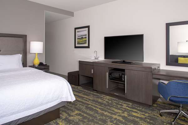  - Hampton Inn Irvine - I-405, Exit 8