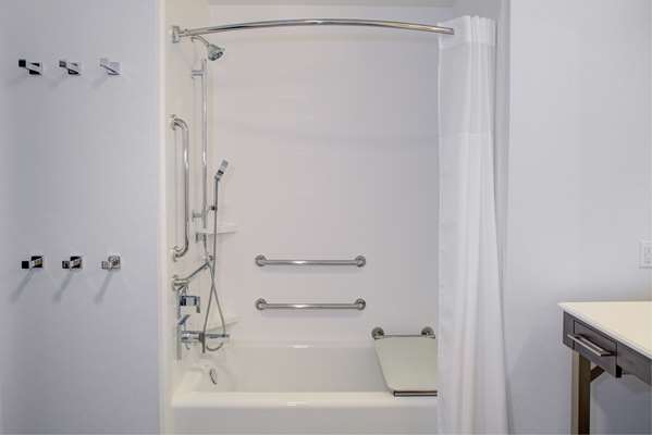  - Hampton Inn Irvine - I-405, Exit 8