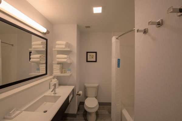  - Hampton Inn Irvine - I-405, Exit 8