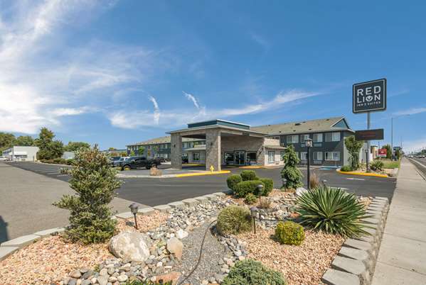 Exterior view - Red Lion Inn & Suites Tri-Cities Kennewick