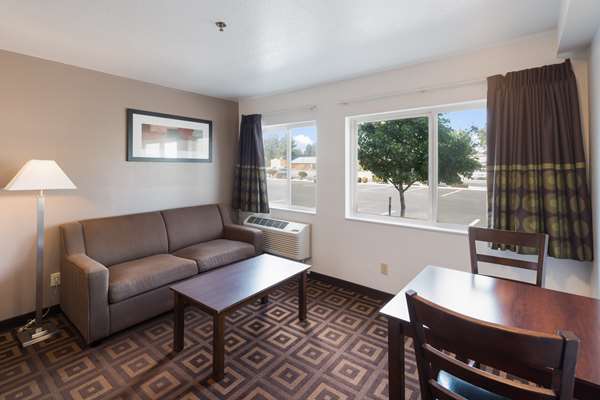  - Red Lion Inn & Suites Tri-Cities Kennewick