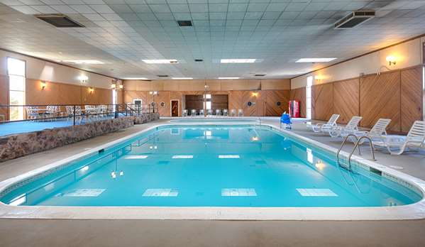 Pool - Red Lion Hotel & Conference Center Ellensburg - I-90, Exit 109