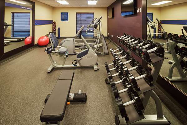 Fitness/ Exercise Room - Hampton Inn Parker