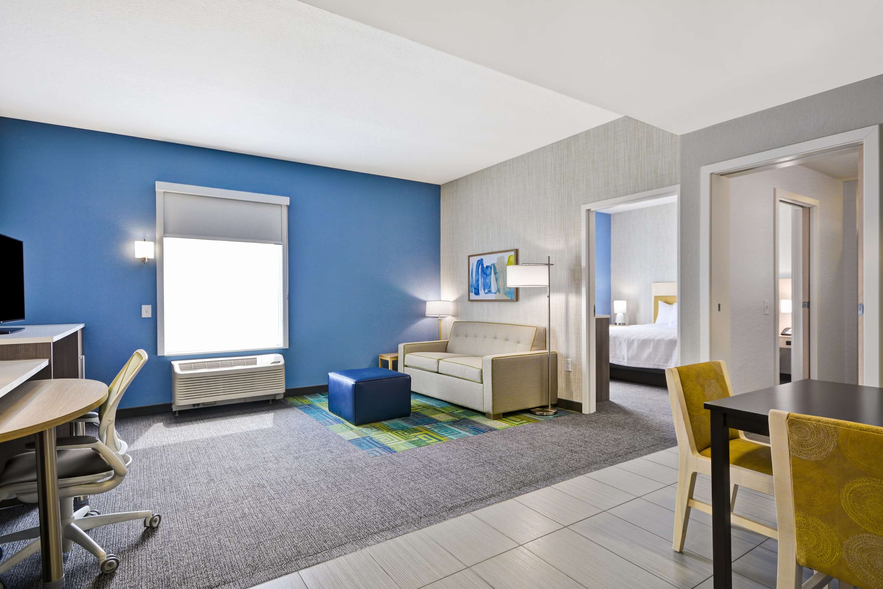Guest room
