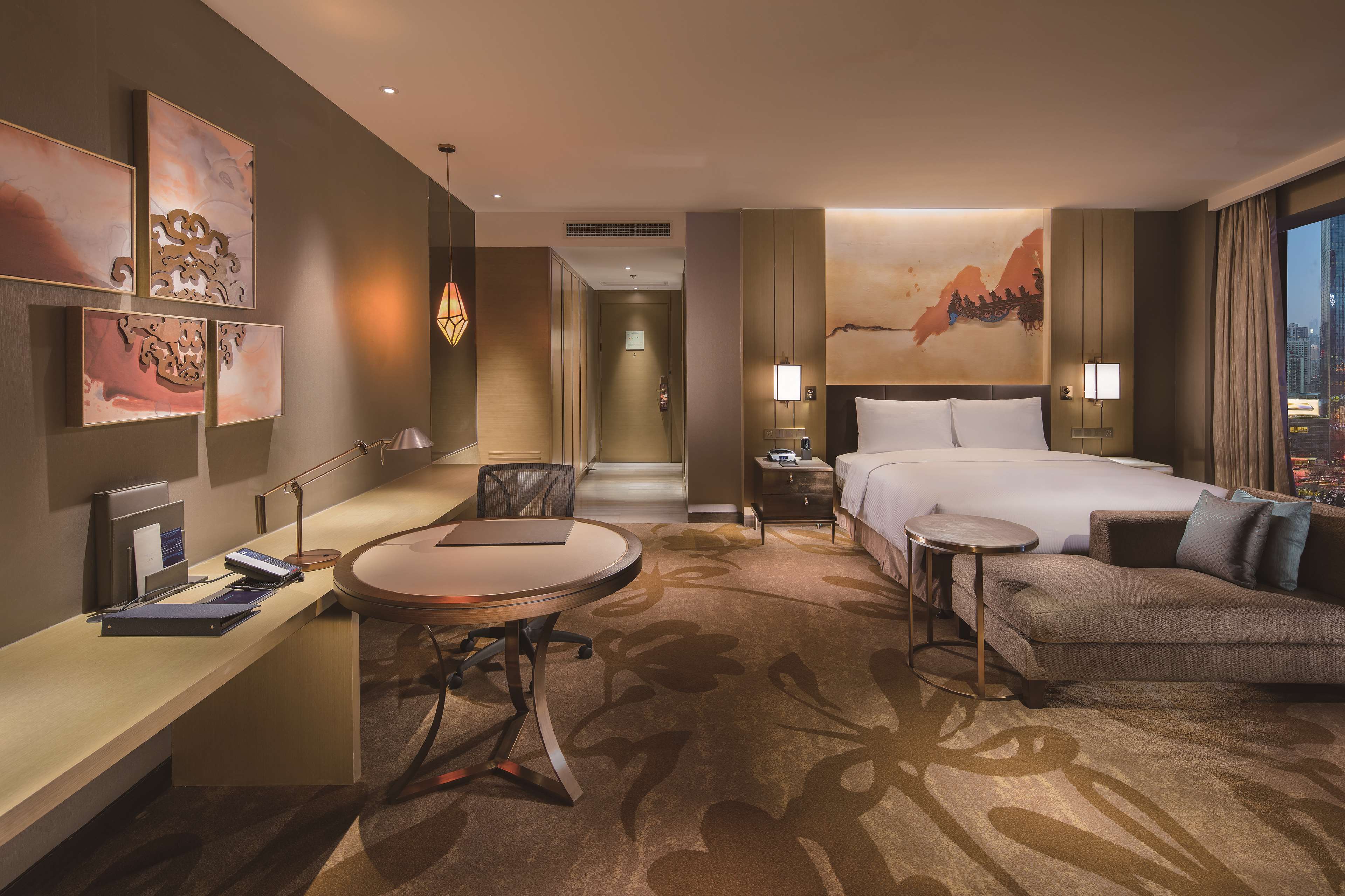 Hilton Shenyang Room Type - KING PREMIUM ROOM