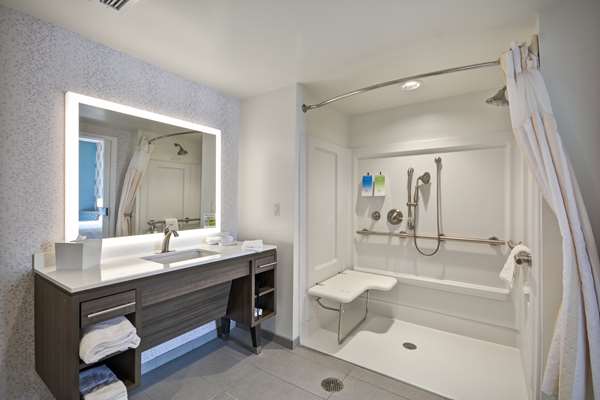  - Home2 Suites by Hilton Perrysburg - I-475, Exit 2