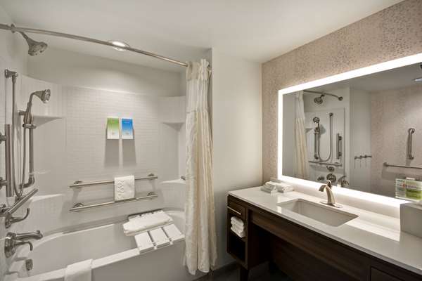  - Home2 Suites by Hilton Perrysburg - I-475, Exit 2