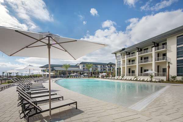 Pool - Embassy Suites Oceanfront Resort St Augustine