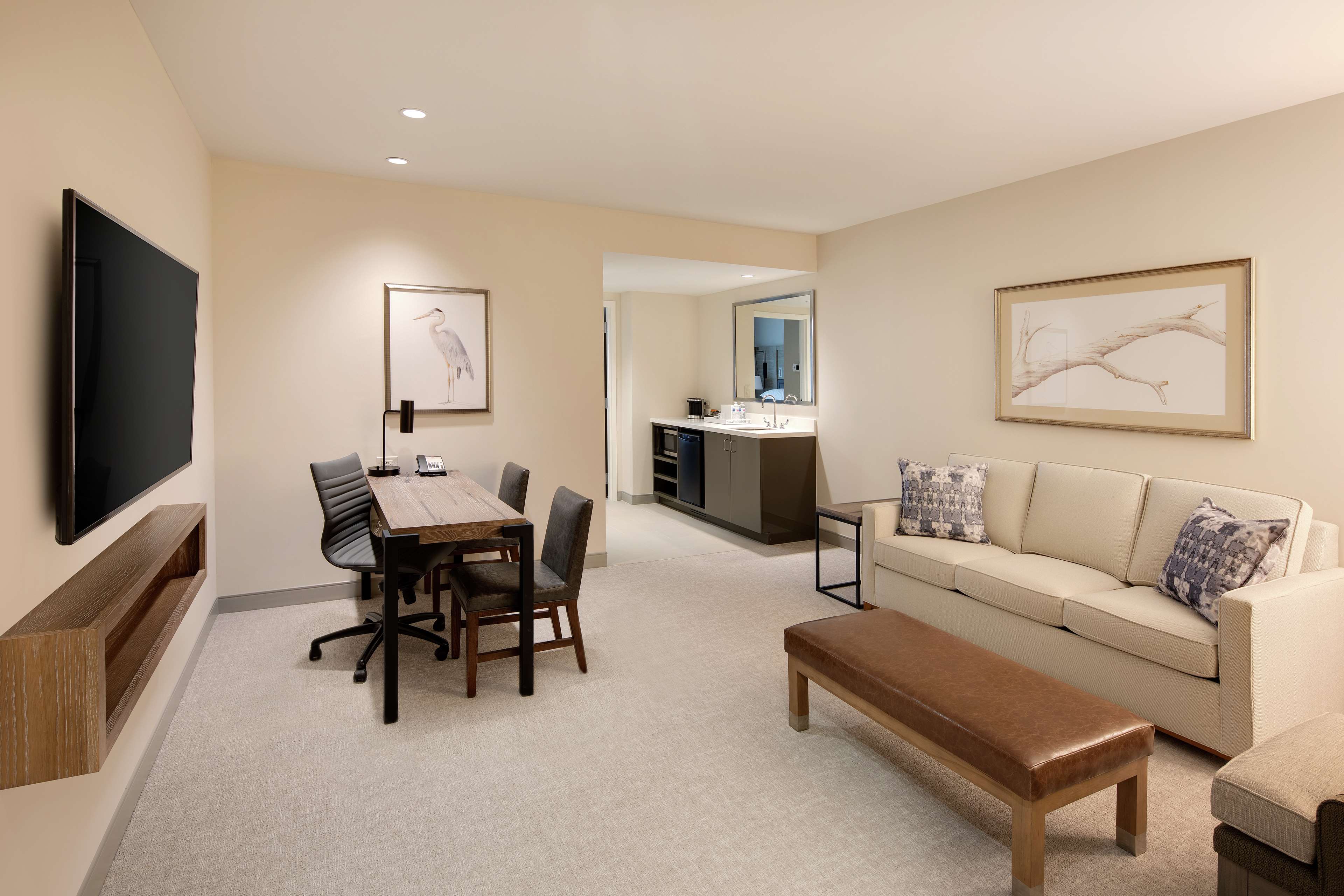 Embassy Suites By Hilton St Augustine Beach-Oceanfront Resor - Tap to explore photos