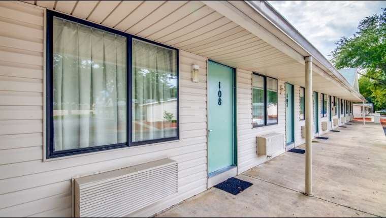 Exterior | Knights Inn Florence SC