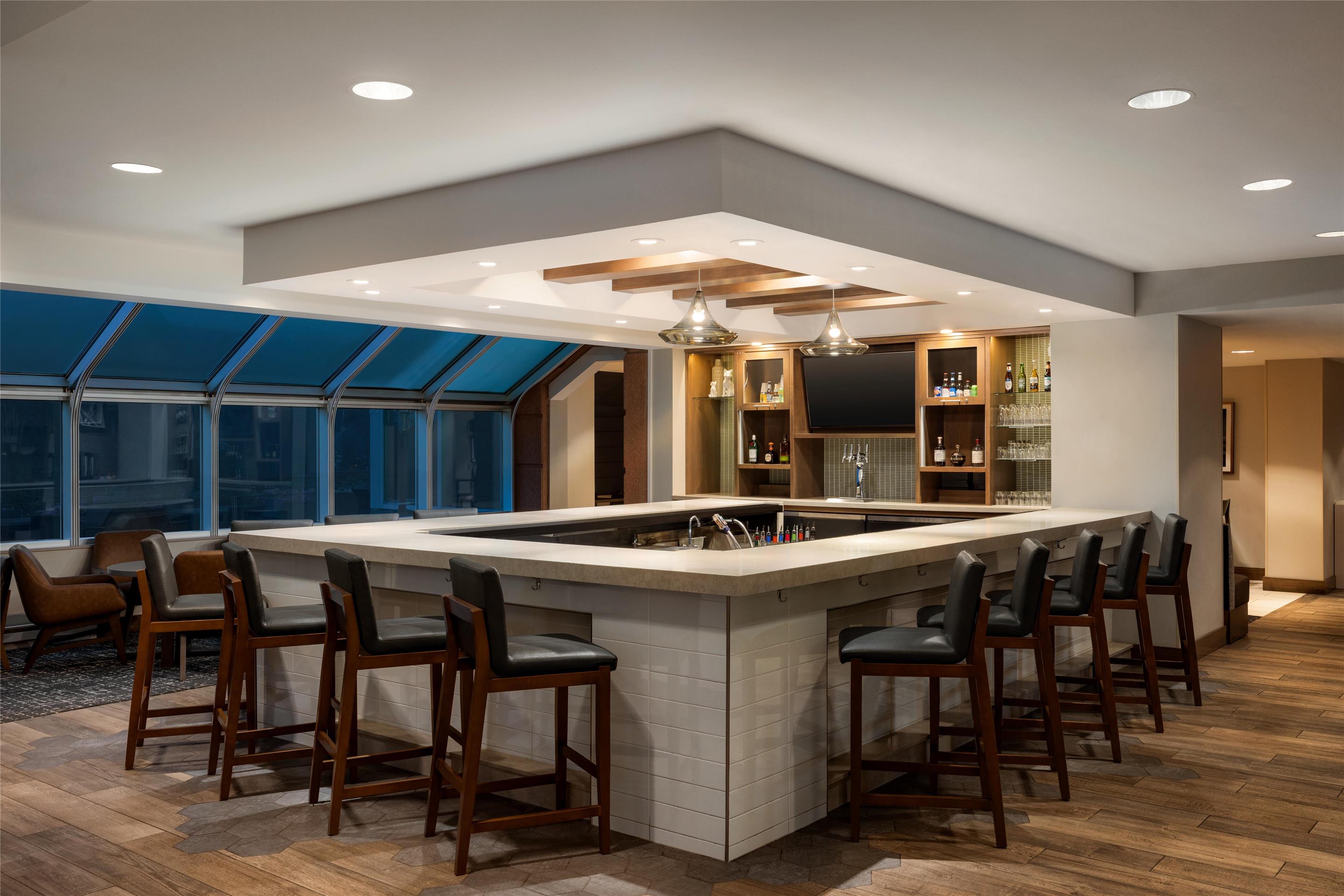 Bar Lounge | Hyatt Place Keystone / Dillon
