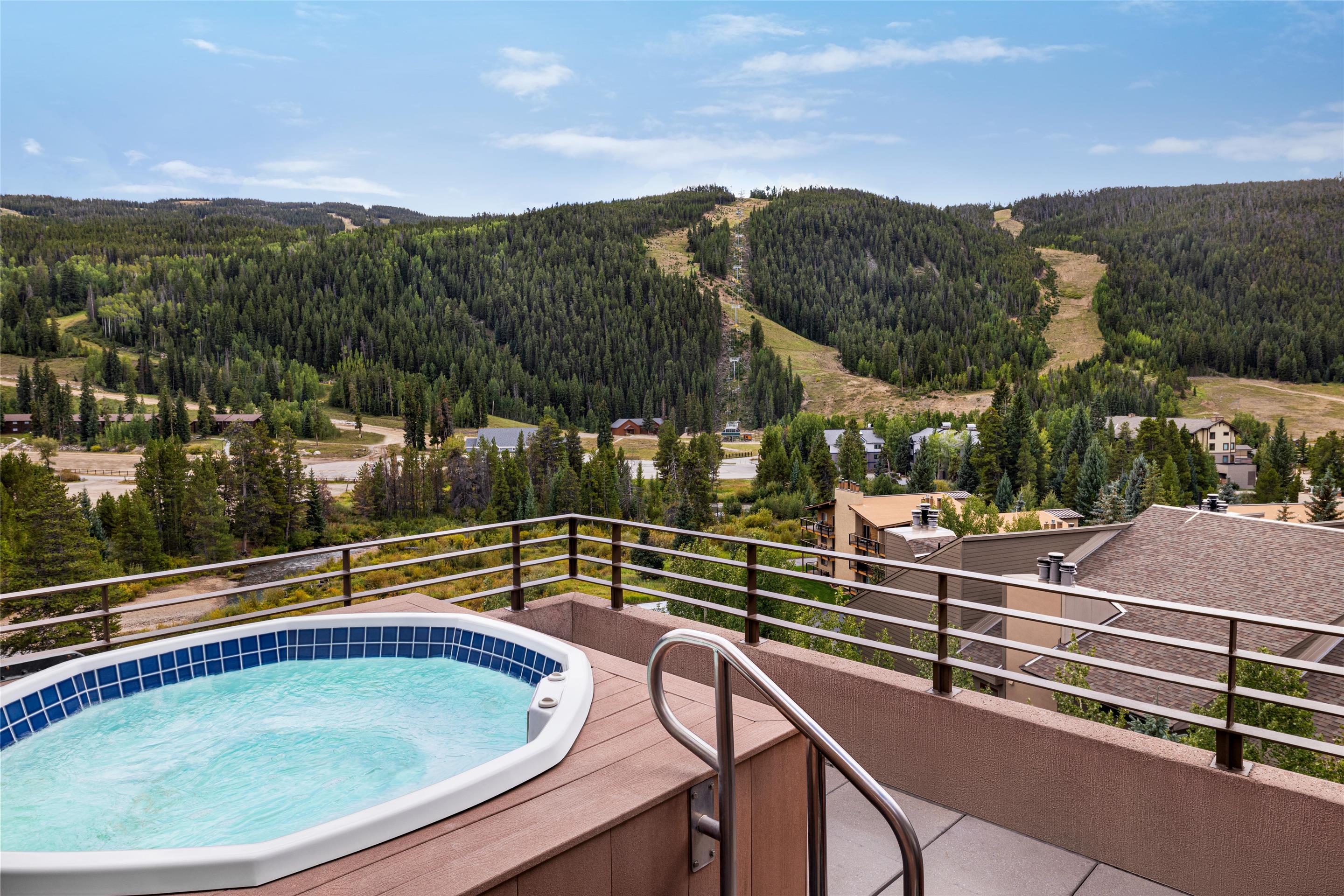 Pool | Hyatt Place Keystone / Dillon