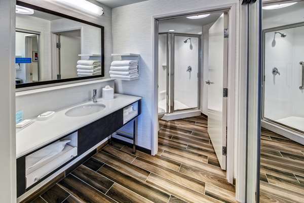  - Hampton Inn & Suites Berry Farms Franklin