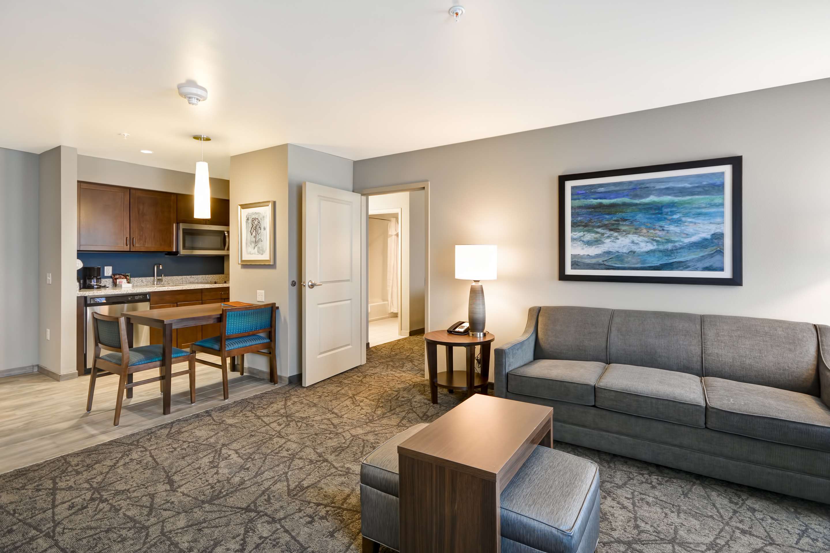 Guest room