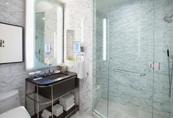  - Residences by Hilton Club Rockefeller Center New York