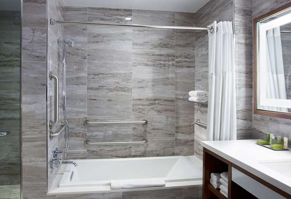  - Residences by Hilton Club Rockefeller Center New York