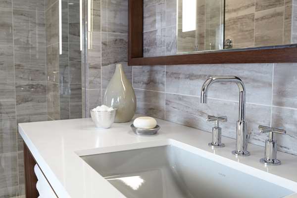  - Residences by Hilton Club Rockefeller Center New York